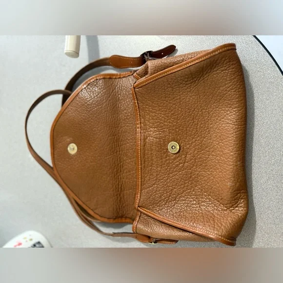 Vintage Carlos Falchi leather crossbody bag - Picture 9 of 14